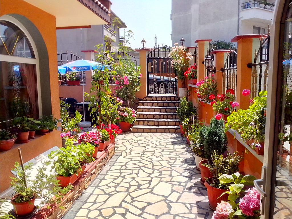 Guest House Hetodon Sozopol Bagian luar foto