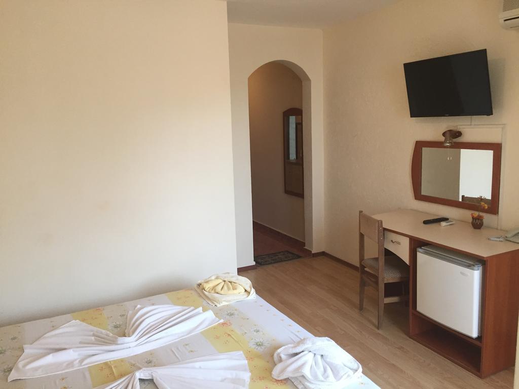 Guest House Hetodon Sozopol Bagian luar foto
