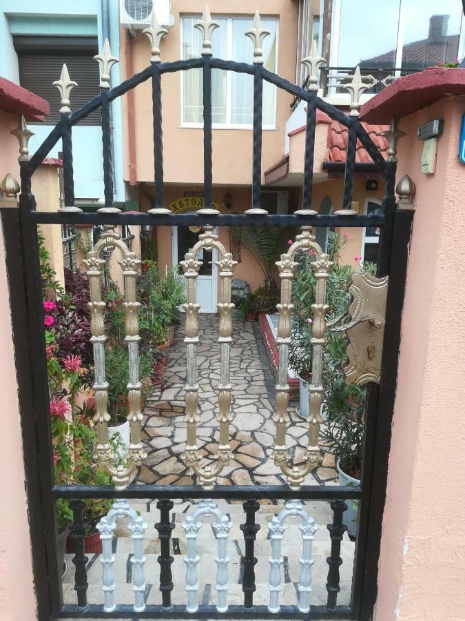 Guest House Hetodon Sozopol Bagian luar foto